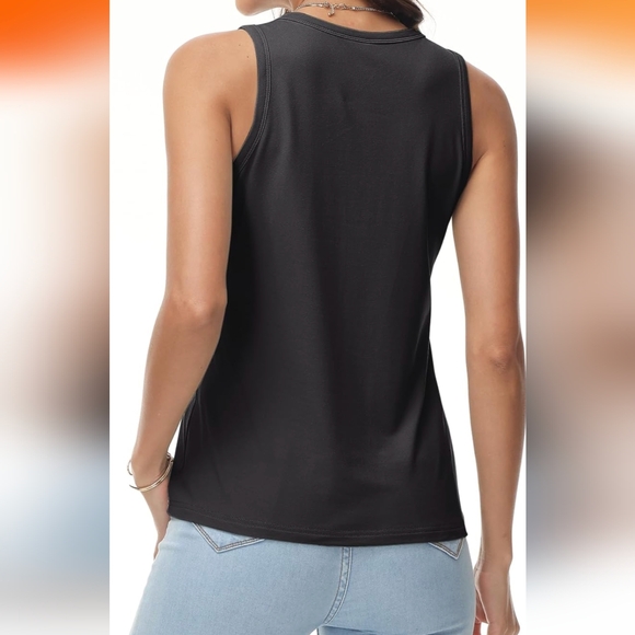 Black sleeveless tank top - Picture 2 of 4